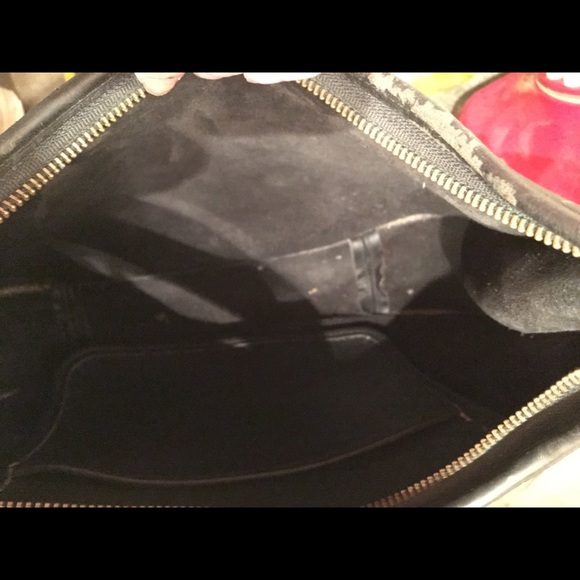 Sold🤟COACH HOBO - Picture 3 of 5